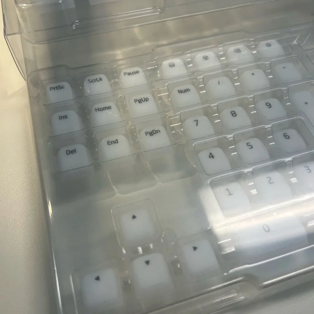 Sleek White Jelly Soft Keycaps